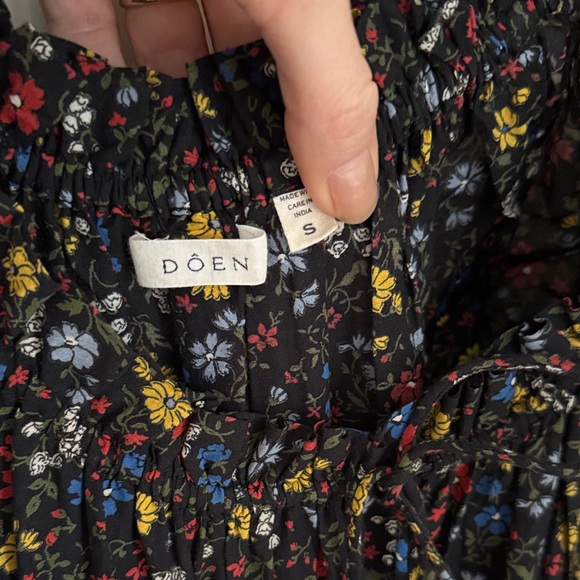 Doen Black Floral Long Sleeve Dress - Picture 2 of 6